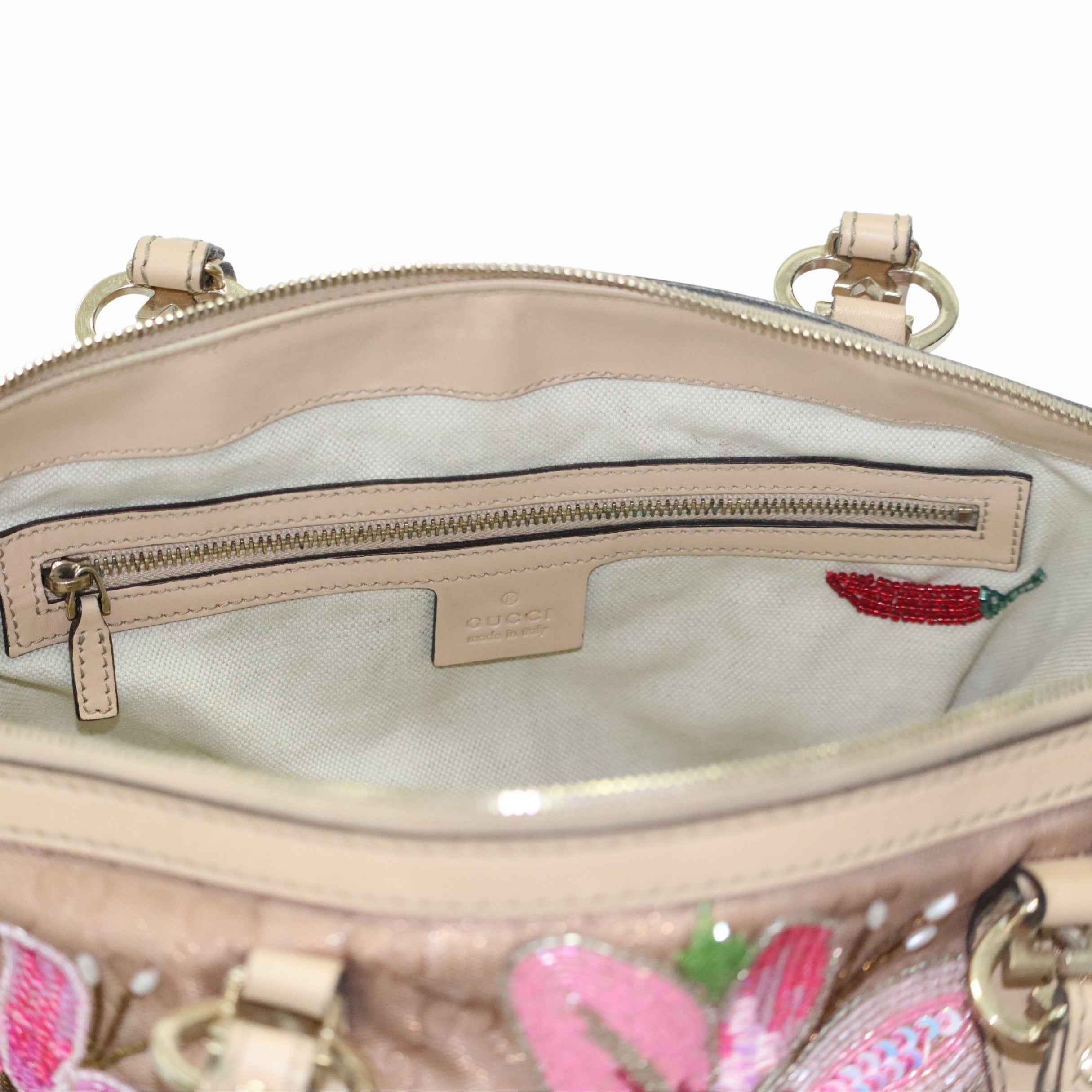 Gucci Canvas Lovely Heart Tote