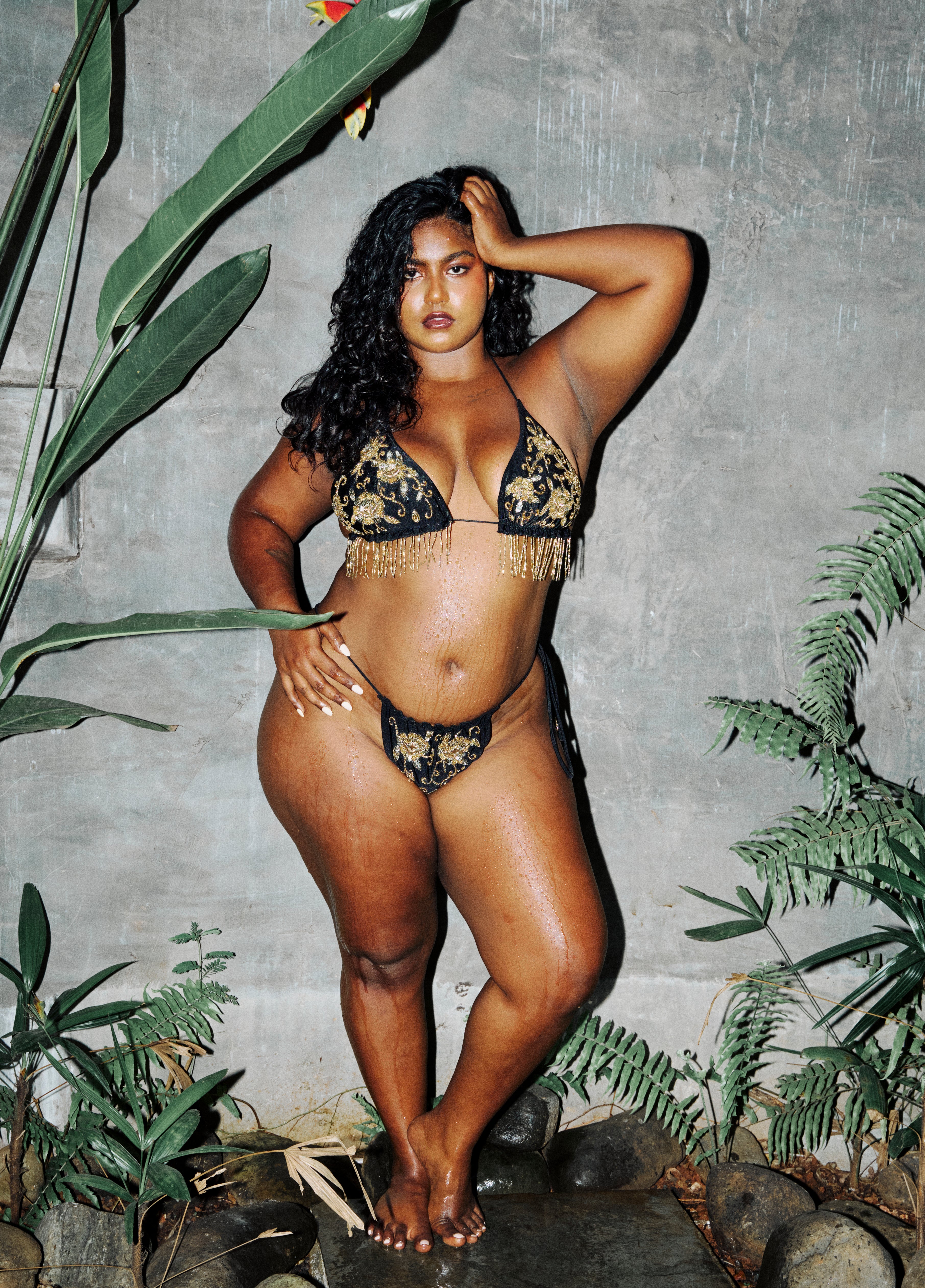 Donya Bikini
